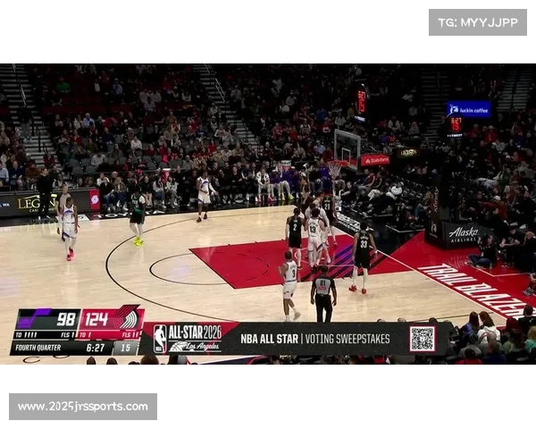 努尔基奇三双之夜爵士主场憾负，球迷起立致敬团队精神